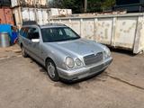 Mercedes-Benz Mercedes Benz e290 Turbodiesel - Mercedes-Benz E 290 Gebrauchtwagen
