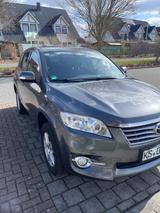 Toyota RAV4 2.0 Benzin. - Toyota RAV 4 Gebrauchtwagen in Kassel