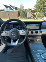 Mercedes-Benz E 220 d 4MATIC T Autom. - - Mercedes-Benz E 220 Gebrauchtwagen in Köln