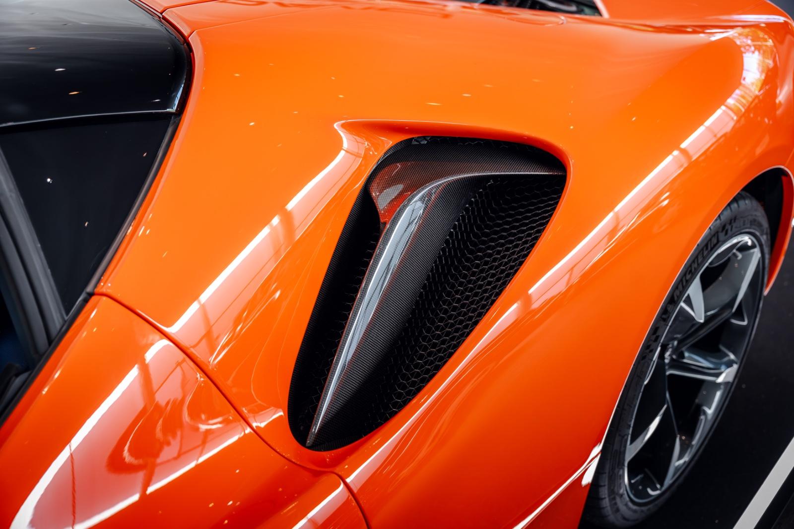 Ferrari SF90 Stradale*Lift*JBL*Carbon*Passenger-Display*