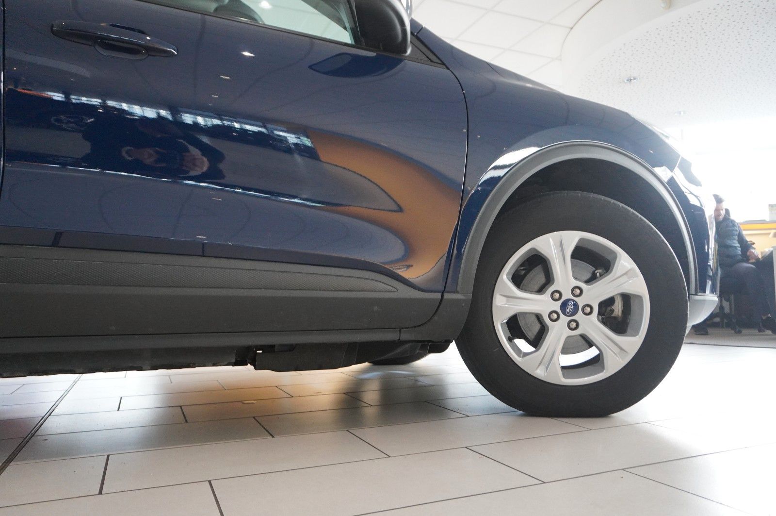 Fahrzeugabbildung Ford Kuga 2.5 HYBRID COOL & CON. NAVI/LED/SPORT/DAB+