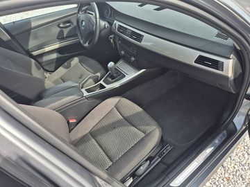 BMW 318 - 8