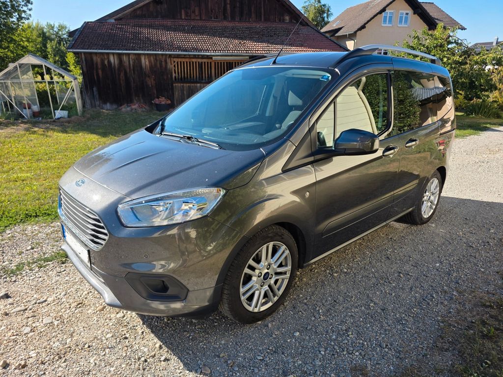 Image of Ford Tourneo Courier