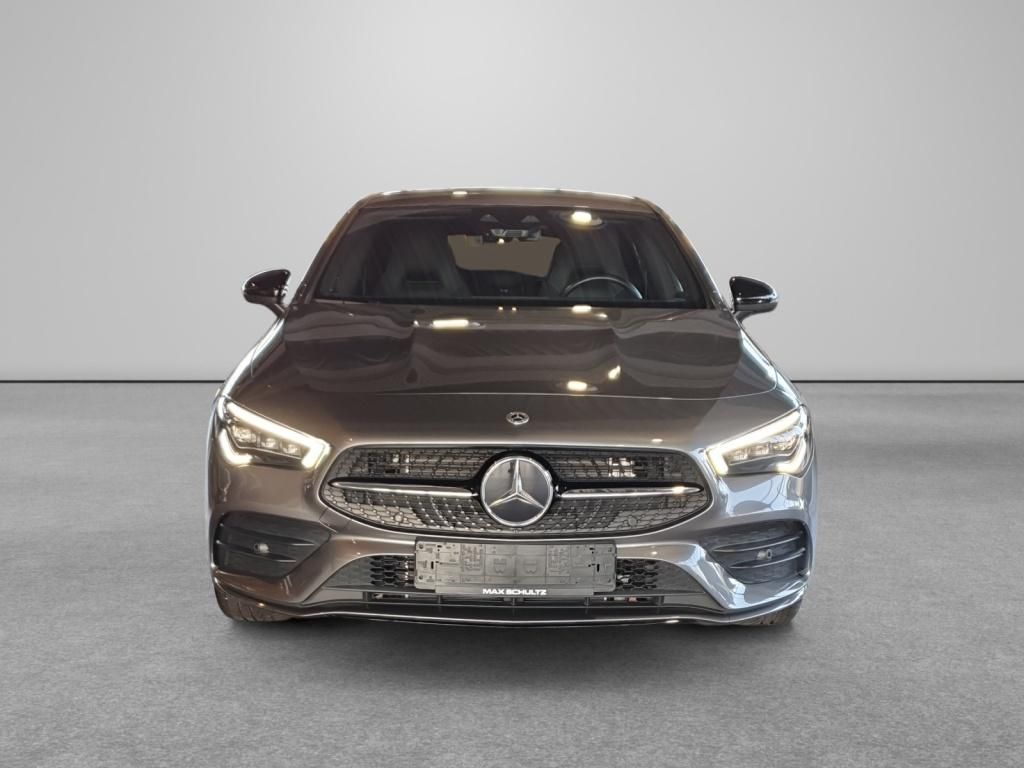 Fahrzeugabbildung Mercedes-Benz CLA 250 e Shooting Brake AMG Line*Night Paket
