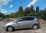 Toyota Auris Life 1,6-l-Valvematic Multidrive S Life - Toyota Auris: 1.6