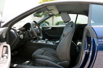Fahrzeugabbildung Audi A5 Cabrio 2.0 TFSI S-Line Quattro ACC LED PDC