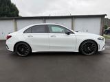 Mercedes-Benz A 250 Limo/ AMG/ Night/ Pano/ 8-fach - Mercedes-Benz A 250 in Essen