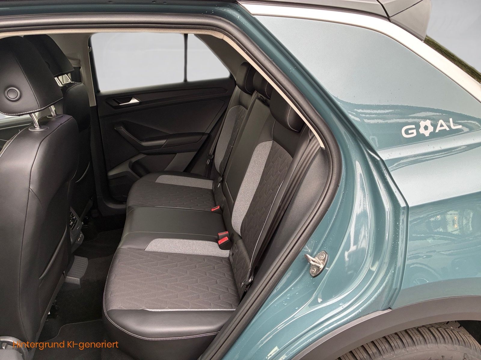 Fahrzeugabbildung Volkswagen T-Roc 1.5 TSI Goal LED,Navi,PDC,SHZ,ACC,Virtual