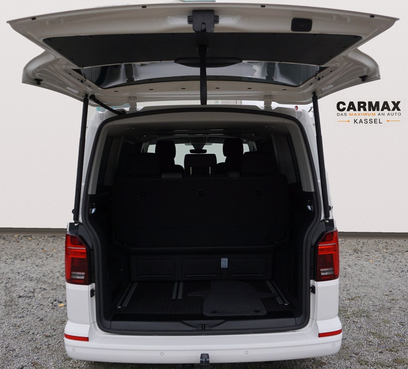 Fahrzeugabbildung Volkswagen T6 Multivan 2.0L TDI DSG Kamera Navi AHK 7 Sitze