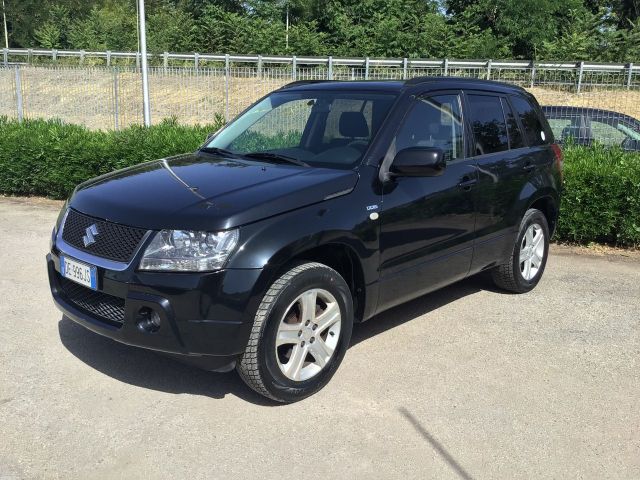 Suzuki Grand Vitara 1.9 DDiS 5 porte Executive 4