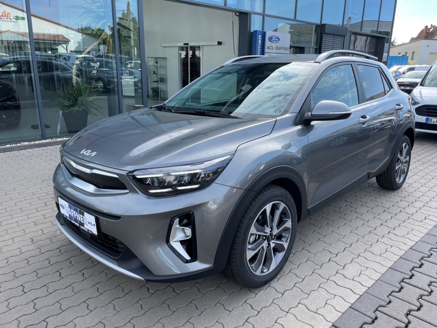 Fahrzeugabbildung Kia Stonic Spirit LED totWinkAss Kamera Tempomat