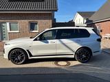 BMW X7 40D MSport Pro, fast Vollausstattung - gebrauchte BMW X7 aus dem Jahr 2023