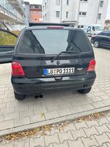 Renault Twingo Initiale 1.2 16V Initiale - Renault Twingo Initiale mit Benzin-Antrieb