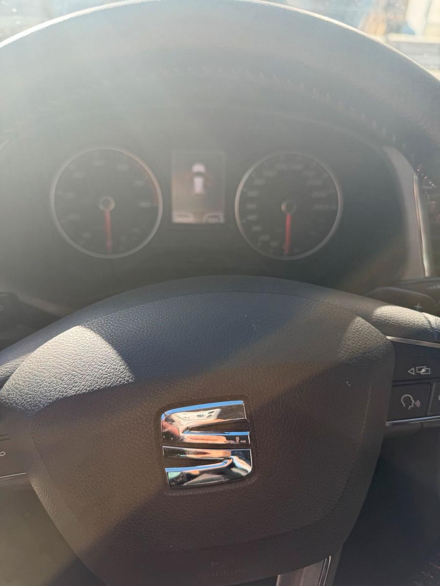 Seat Leon 2014 — photo 8