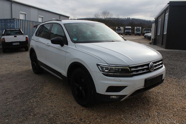 Volkswagen Tiguan 2.0 TDI*OFFROAD*4M*NAVI*LED*VIRT*LEDER*18