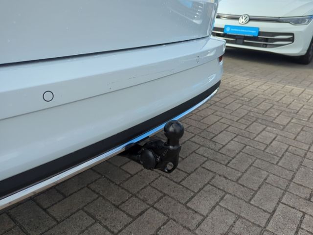 Fahrzeugabbildung SKODA Karoq 1.5 TSI DSG Sportline