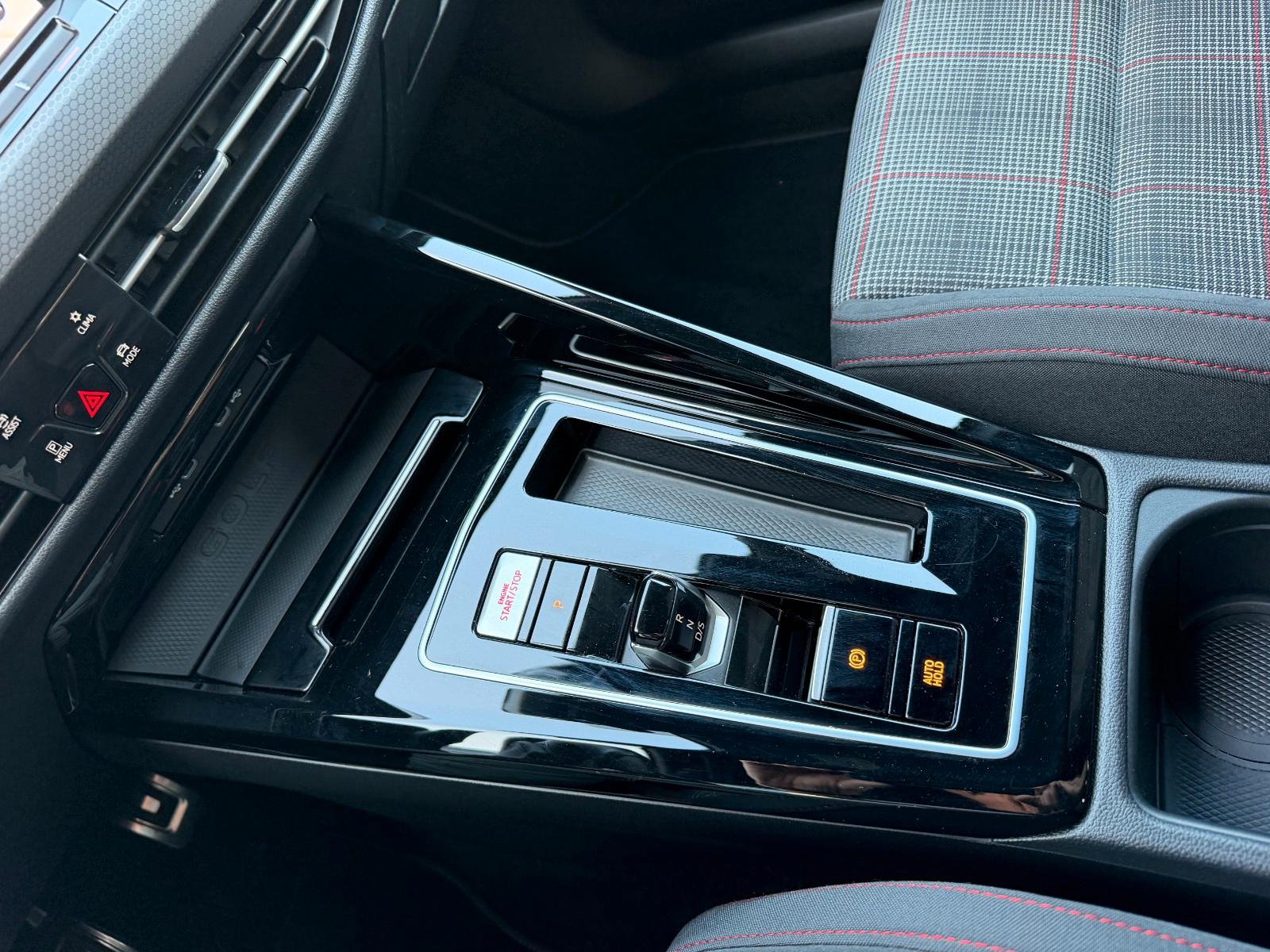 Volkswagen Golf VIII DSG GTI IQ-Light Alcantara Virtual, миниатюра 20