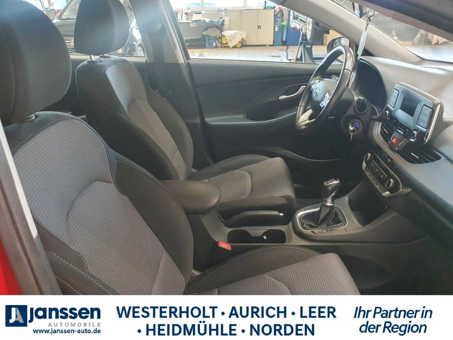 Fahrzeugabbildung Hyundai i30 SELECT