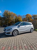 Mercedes-Benz B 200 Urban Urban - Mercedes-Benz B 200 Gebrauchtwagen in Wiesbaden
