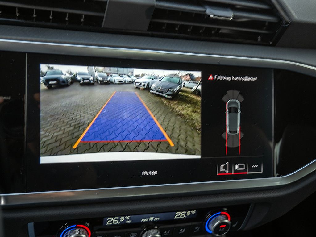 Audi Q3 - Bild 14