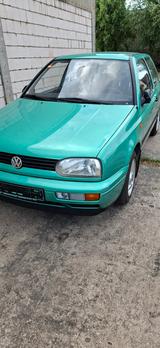 Volkswagen Golf 1.4 Standard - Volkswagen Golf: Standard