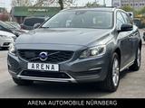 Volvo V60 Cross Country Momentum*Aut.*Ahk*Navi*Xenon - Volvo in Nürnberg