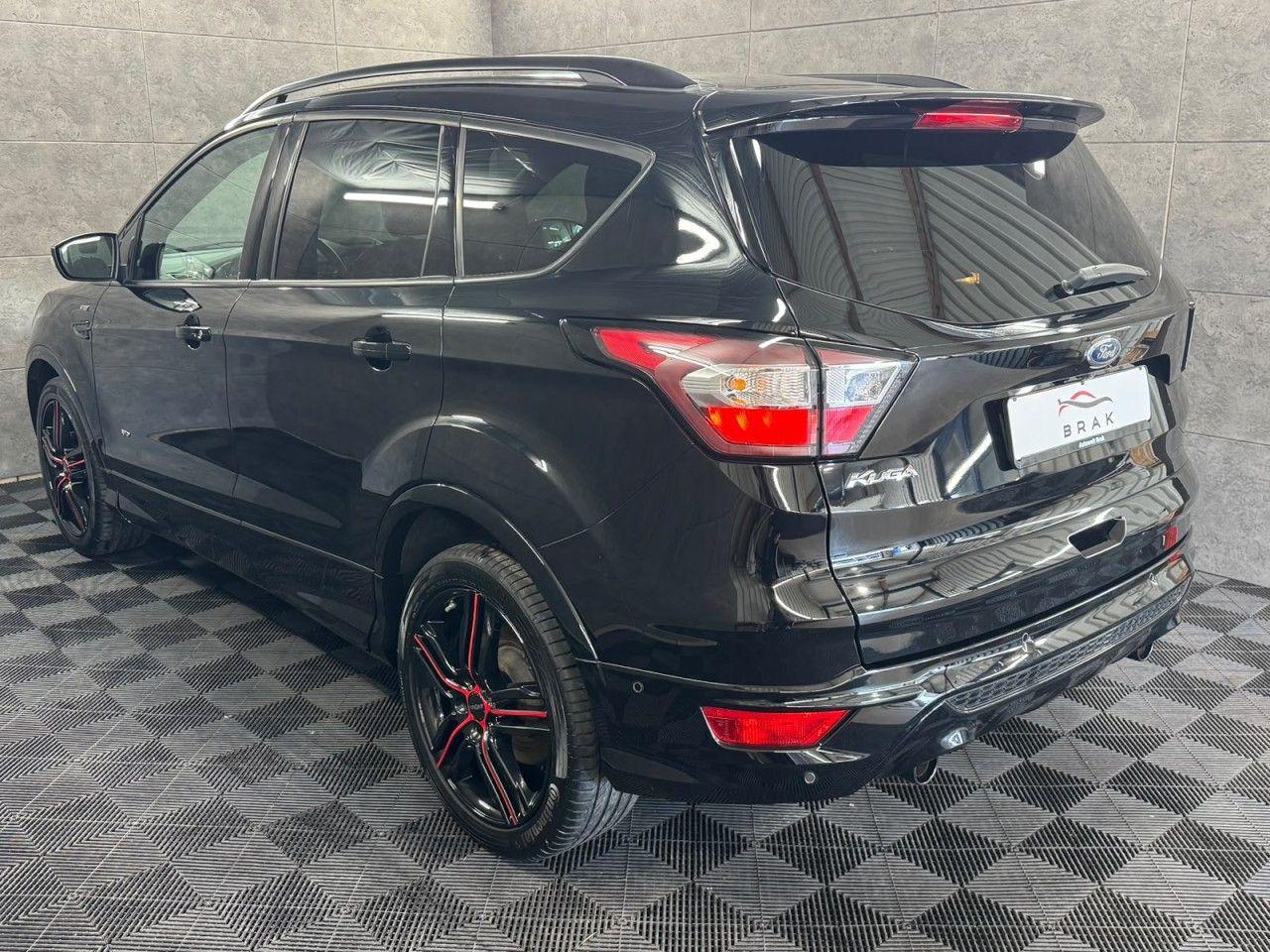 Ford Kuga 2.0 TDCi ST-Line AWD Aut*Navi*Bi-Xenon*AHK