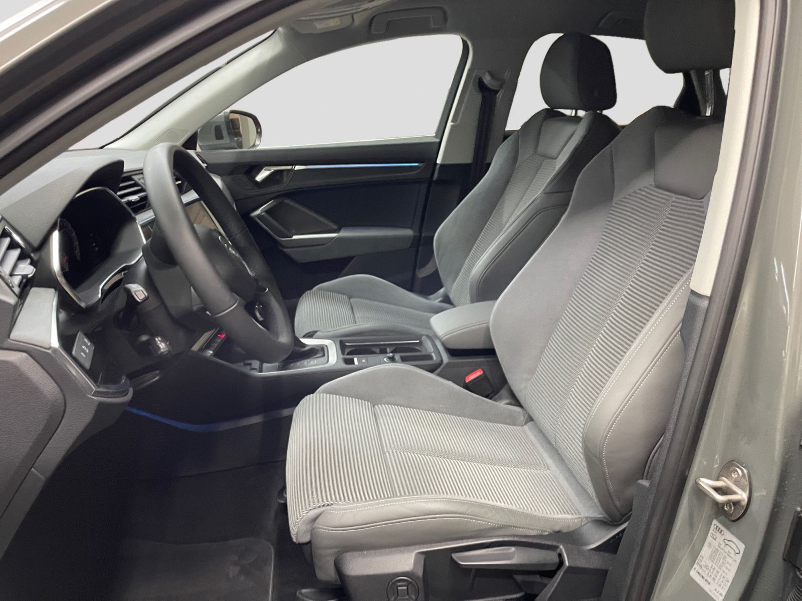 Audi Q3 Sportback 35TFSI S-tronic S line AHK LED Navi foto 10