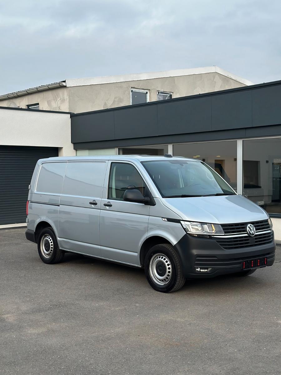 Volkswagen T6 Transporter Kasten FWD AUTOMATIK/AHK/KLIMA