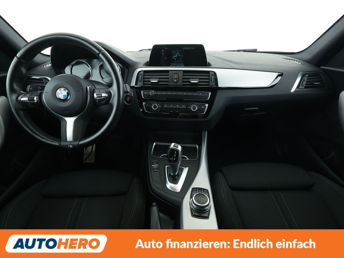 BMW 120i Edition M Sport Shadow Aut. NAVI PDC TEMPO foto 12