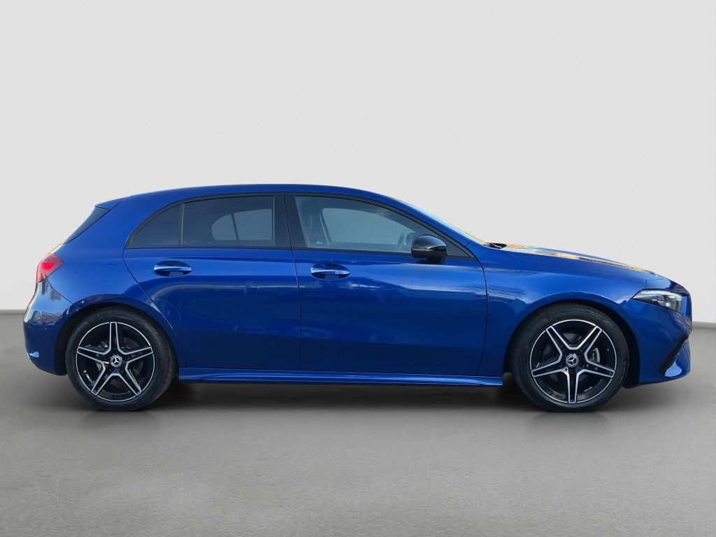 Fahrzeugabbildung Mercedes-Benz A 200 d AMG*NIGHT*DISTR*MULTIB*KEYLESS*KAM*NAVI