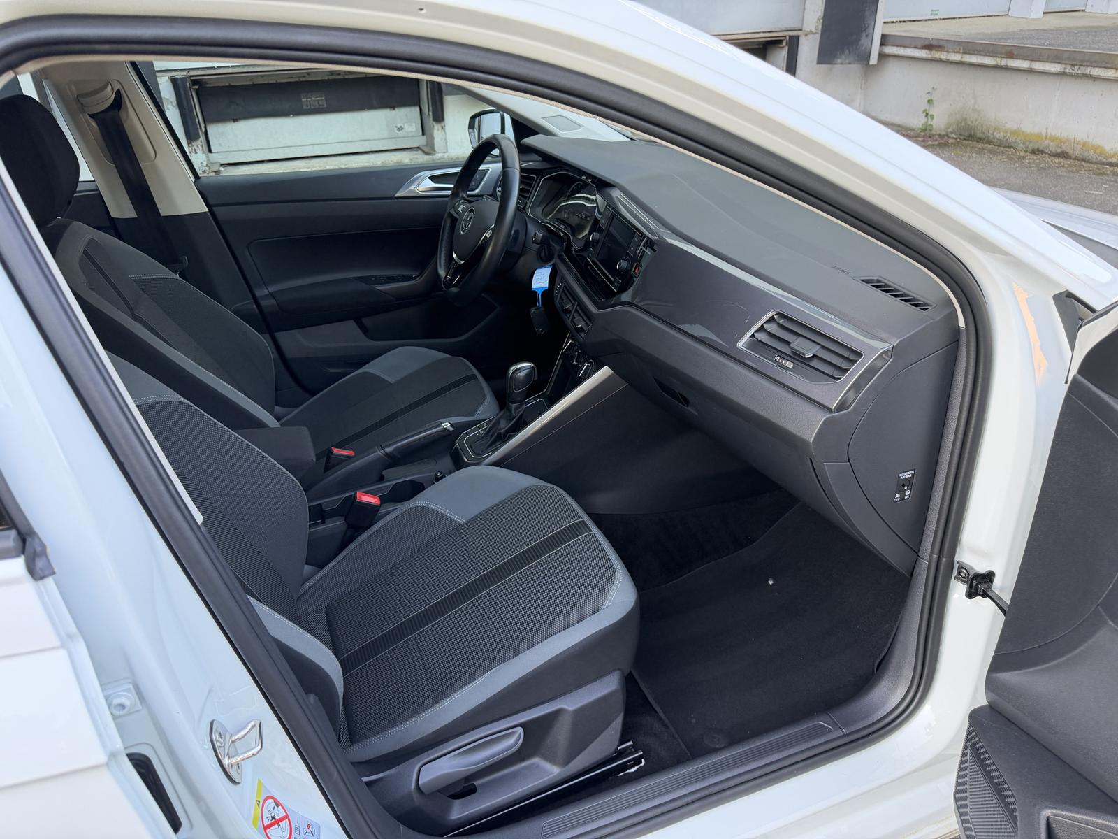 Volkswagen Polo Highline Sitzeizung Tempomat Einparkhilfe, миниатюра 24