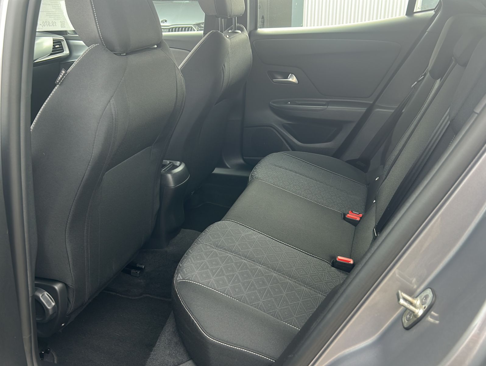 Fahrzeugabbildung Opel Mokka 1,2 Edition