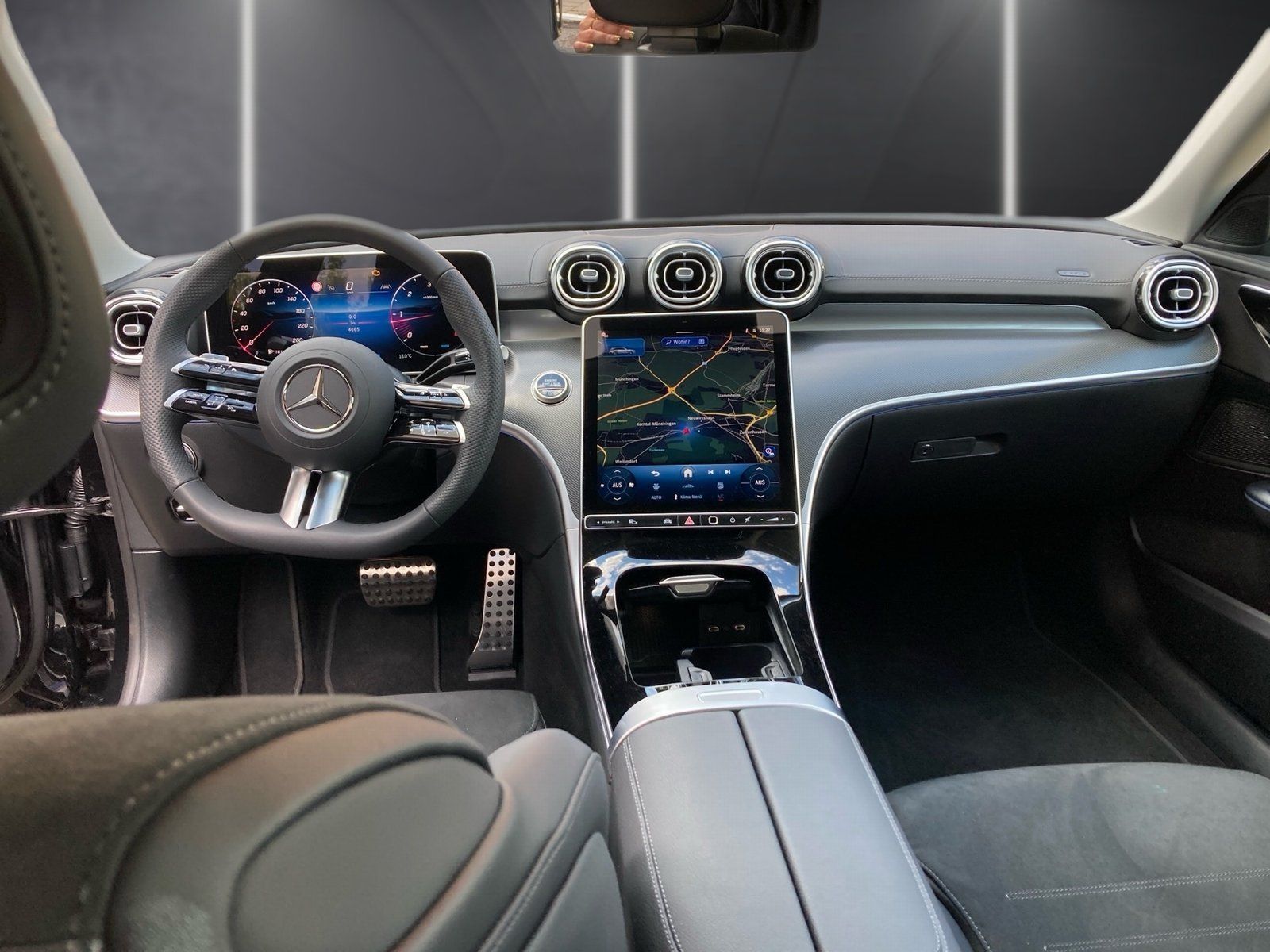 Fahrzeugabbildung Mercedes-Benz C 220 d T AMG*Memory*Towtwink*Kamera*LED*CarPlay