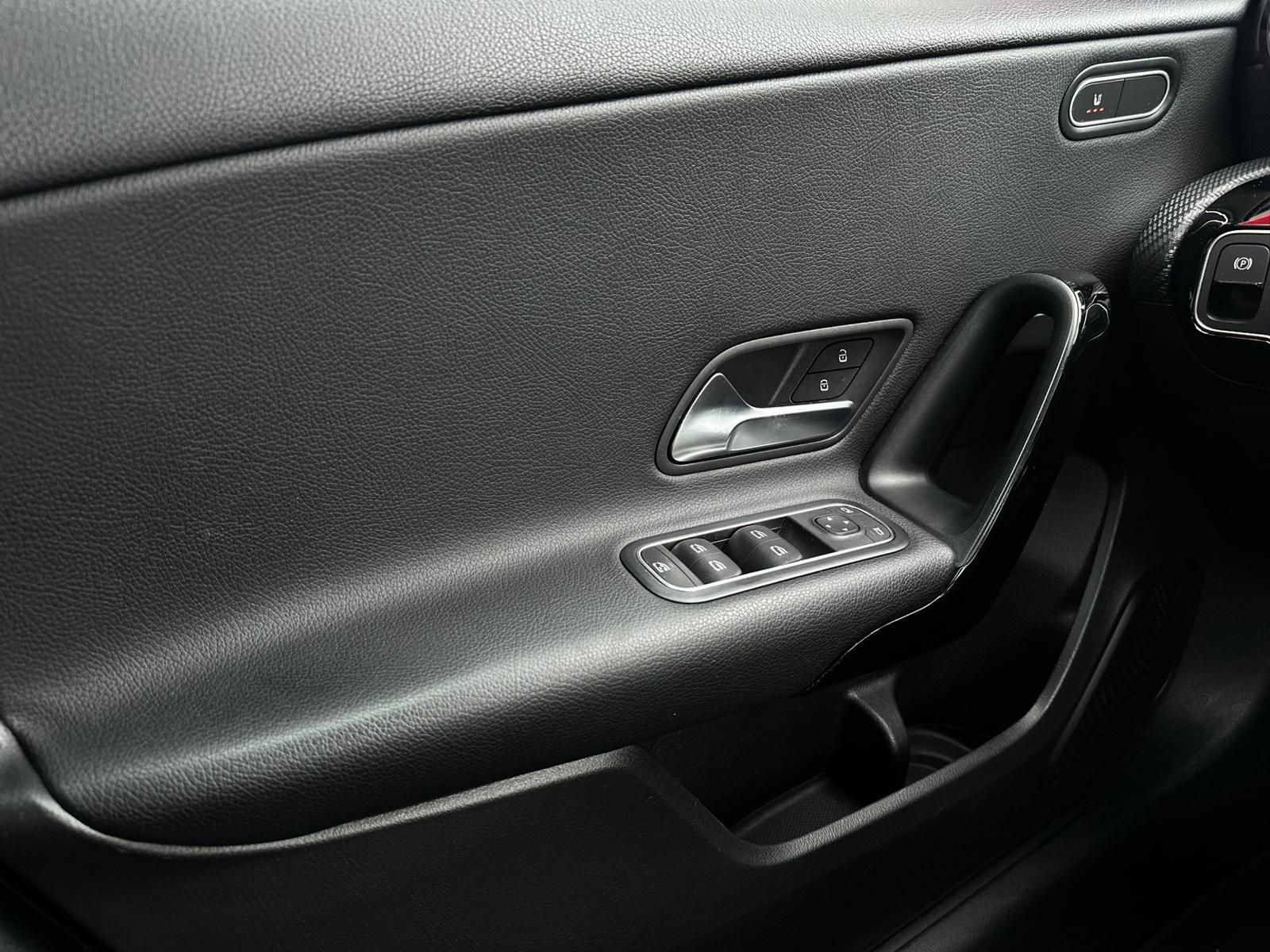 MERCEDES-BENZ A180d* LED#SHZ#NAVI#TEMPO#KLIMAAUTO#PDC#SPUR# - Image 18