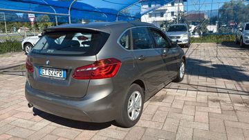 BMW 218 Active Tourer - 4