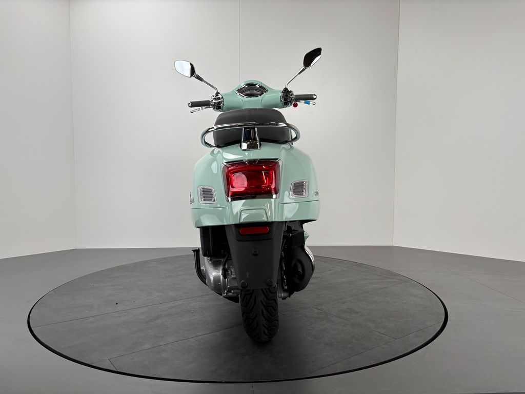 Fahrzeugabbildung Vespa GTS 125 E5+ *NEUFAHRZEUG*