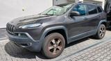 Jeep Cherokee Trailhawk - Jeep Grand Cherokee: Trailhawk