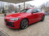 Alfa Romeo Giulia Veloce Q4 Werksgarantie 09-27 MatrixLED - Alfa Romeo Giulia in München