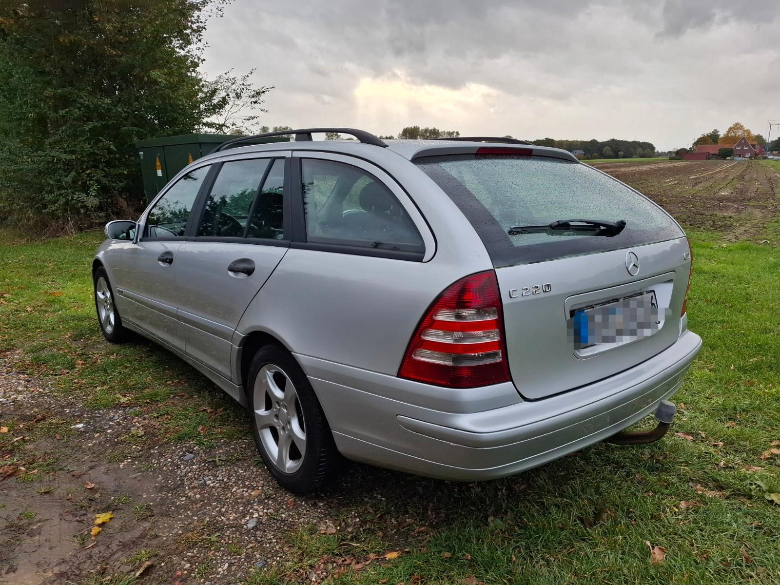 Mercedes-Benz C220 2005 — photo 6