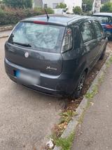 Fiat Punto Grande - Fiat Grande Punto Gebrauchtwagen in Stuttgart