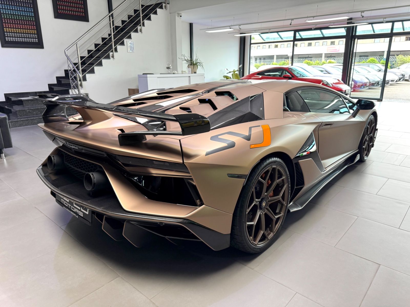 Lamborghini AVENTADOR SVJ V12 FULL CARBON LIFT STYLE GINTANI foto 7