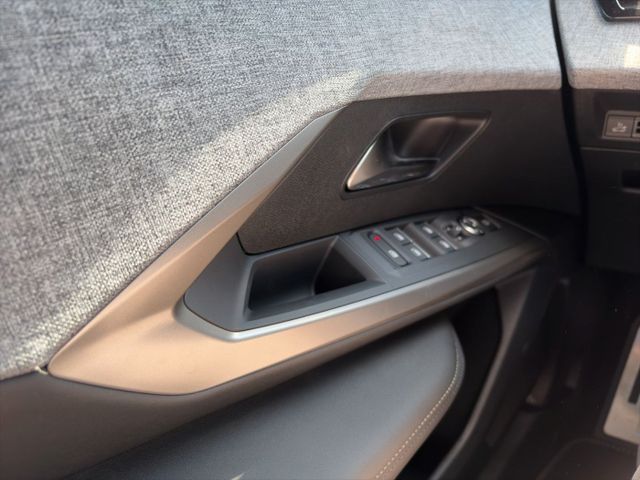 Peugeot 3008 1.2 145 GT Kam.+KeyLess+LED+Navi+SHZ+ACC+LM