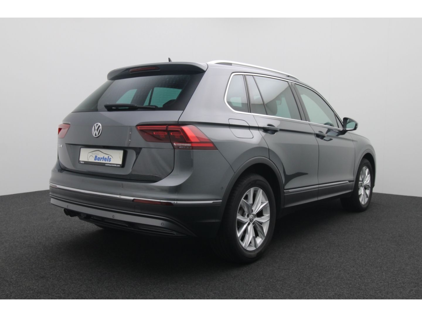 Fahrzeugabbildung Volkswagen Tiguan Highline BMT Start-Stopp ACC 3-Klimaautom