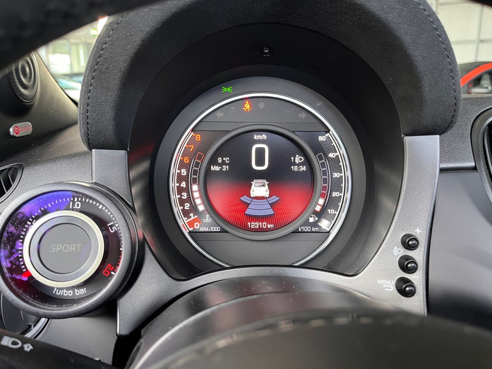 Fahrzeugabbildung Abarth 695C Cabrio KLIMA NAV BEATS LEDER
