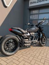 Triumph Rocket 3 Storm R - Triumph Rocket 3 R