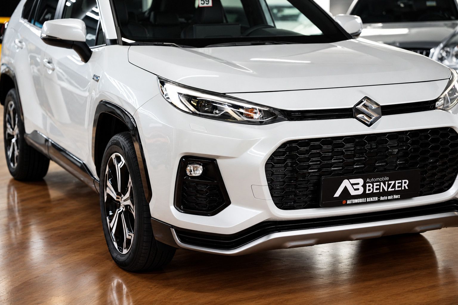 Fahrzeugabbildung Suzuki Across 2.5 Plug-In Hybrid Comfort+ E-Four/ACC/