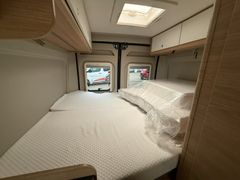 Roadcar R 600*AHK*RFK*MARKISE*