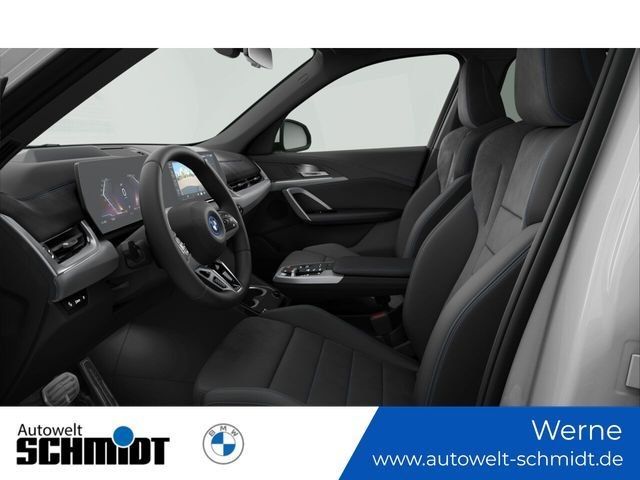 BMW iX1 - Bild 3