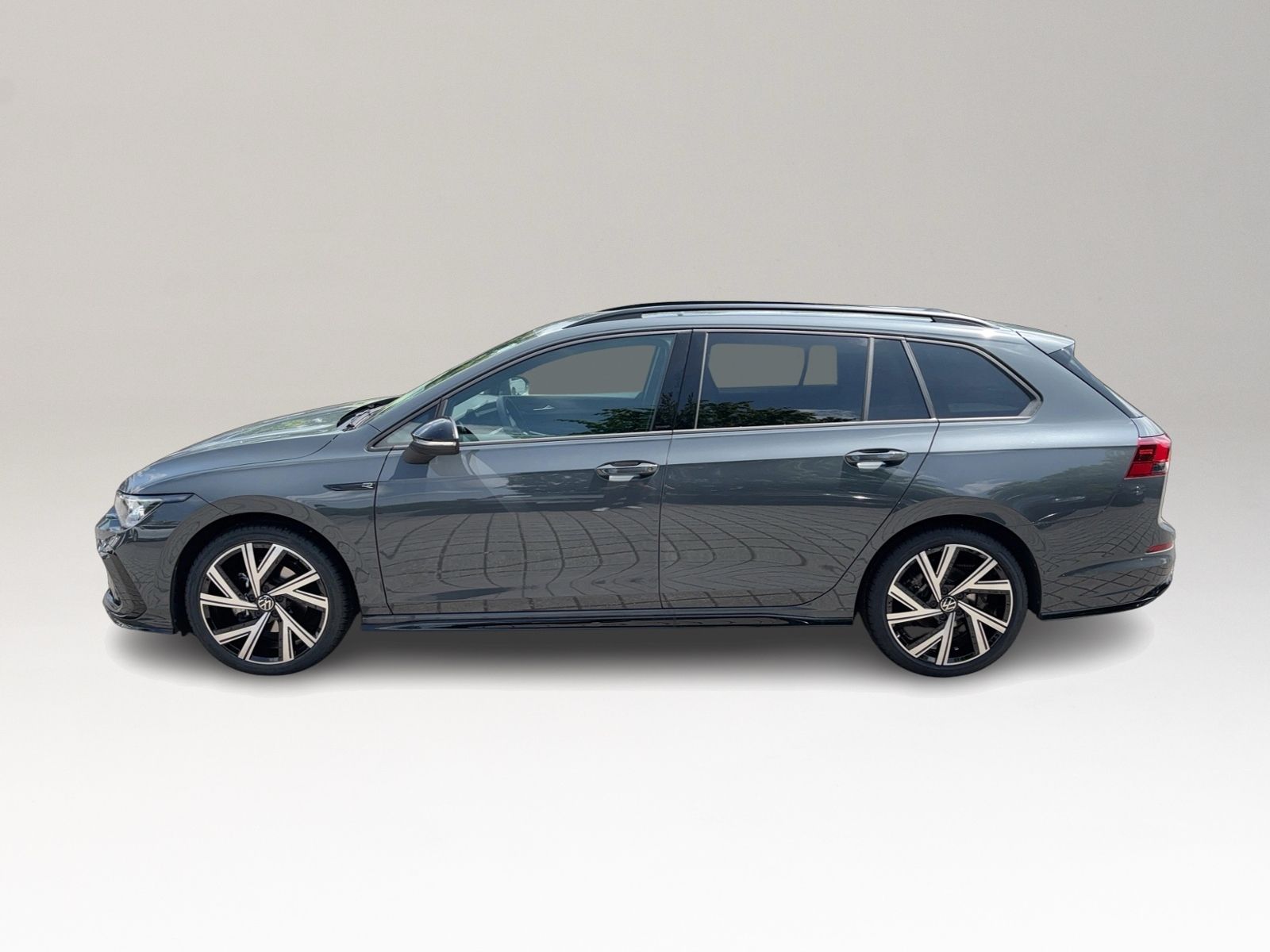 Golf Variant 1.5 eTSI R-Line, BlackStyle, Navi,